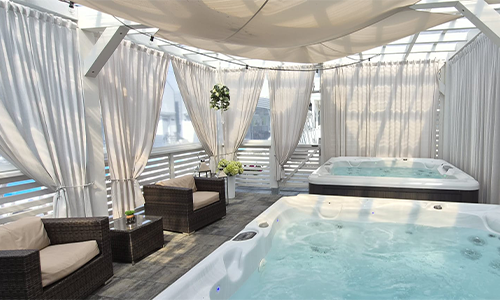 jacuzzi